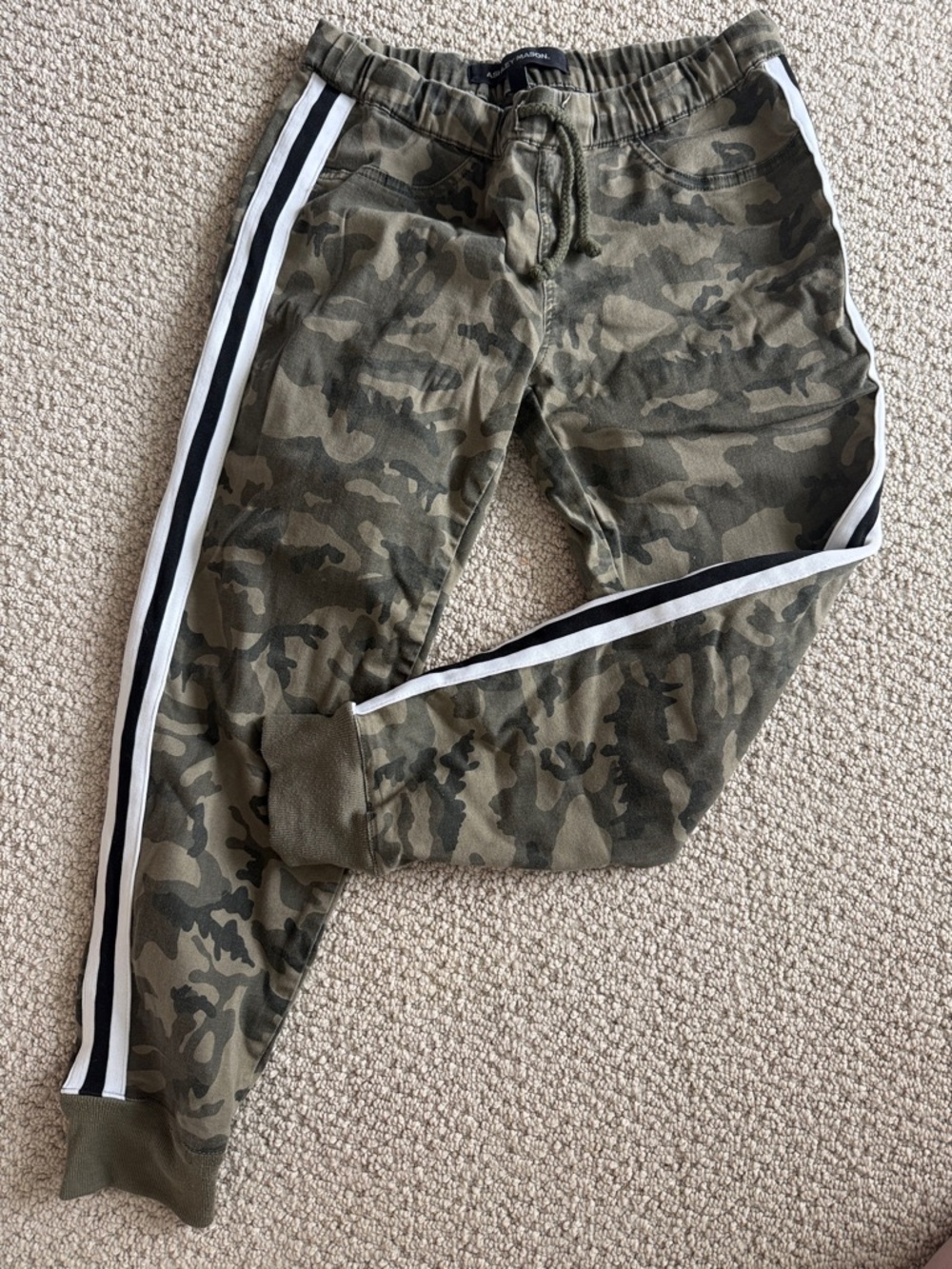 Ashley Mason Canvas Camo Jogger Pants with Side Stripes, L